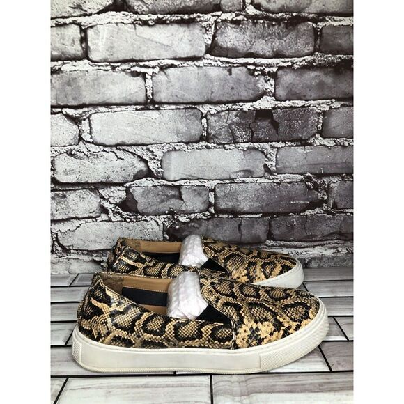 Aquatalia Leopard Print Leather Slip On Casual Sneaker Shoes Women Sz 8M US/39EU - Picture 3 of 16